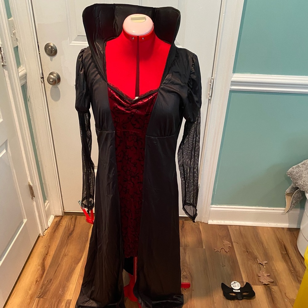 Women’s Halloween costume